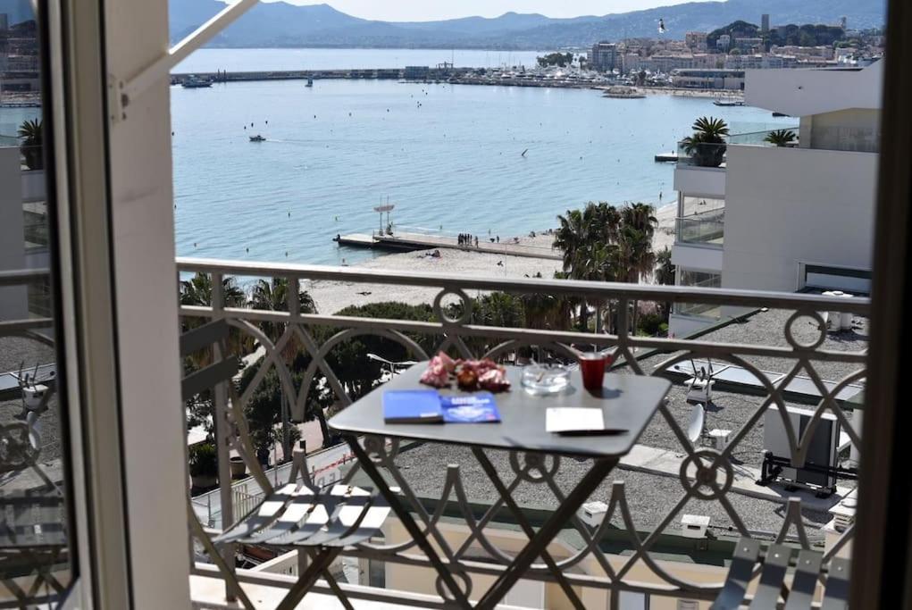 Palais Miramar - Suite & G17 - Vue Mer - Croisette Emplacement Unique -20 Plage - Wifi - Clim Cannes Ngoại thất bức ảnh