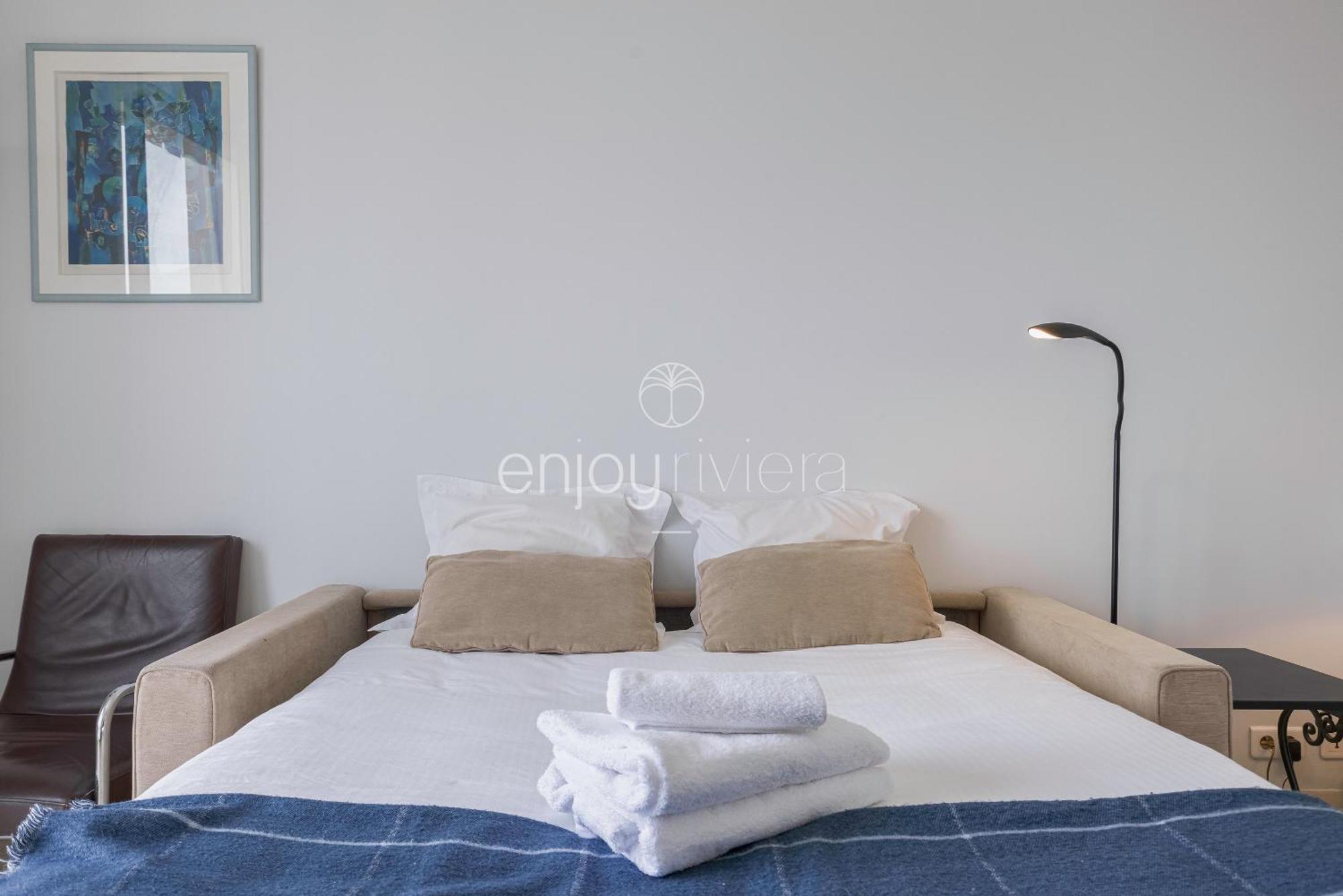 Palais Miramar - Suite & G17 - Vue Mer - Croisette Emplacement Unique -20 Plage - Wifi - Clim Cannes Ngoại thất bức ảnh